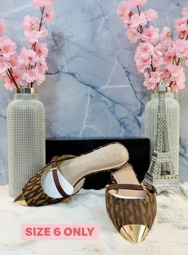 DKNY FLAT SHOES