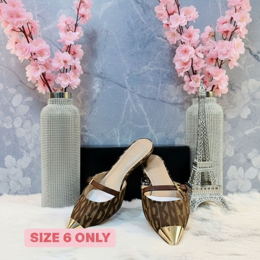 DKNY FLAT SHOES