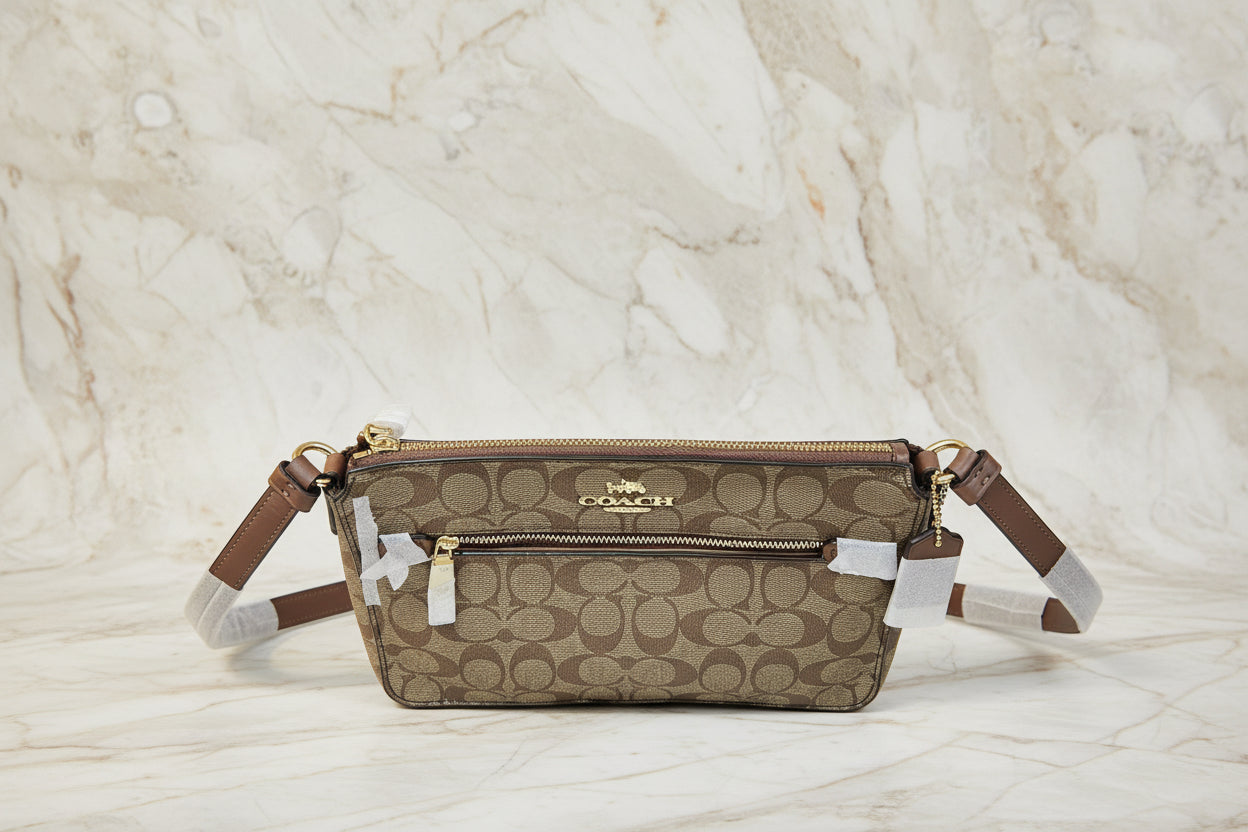 COACH GALLERY FILE CROSSBODY IN SIGNATURE CANVAS - KHAKI BROWN