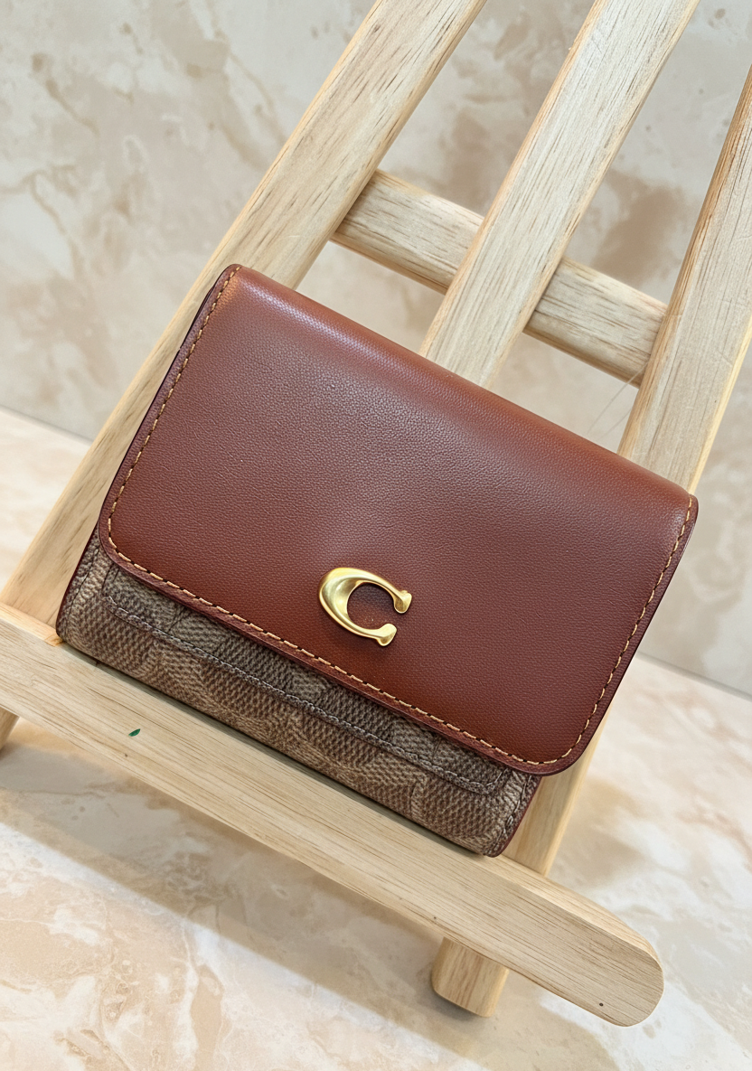 COACH MILA SMALL TRIFOLD WALLET