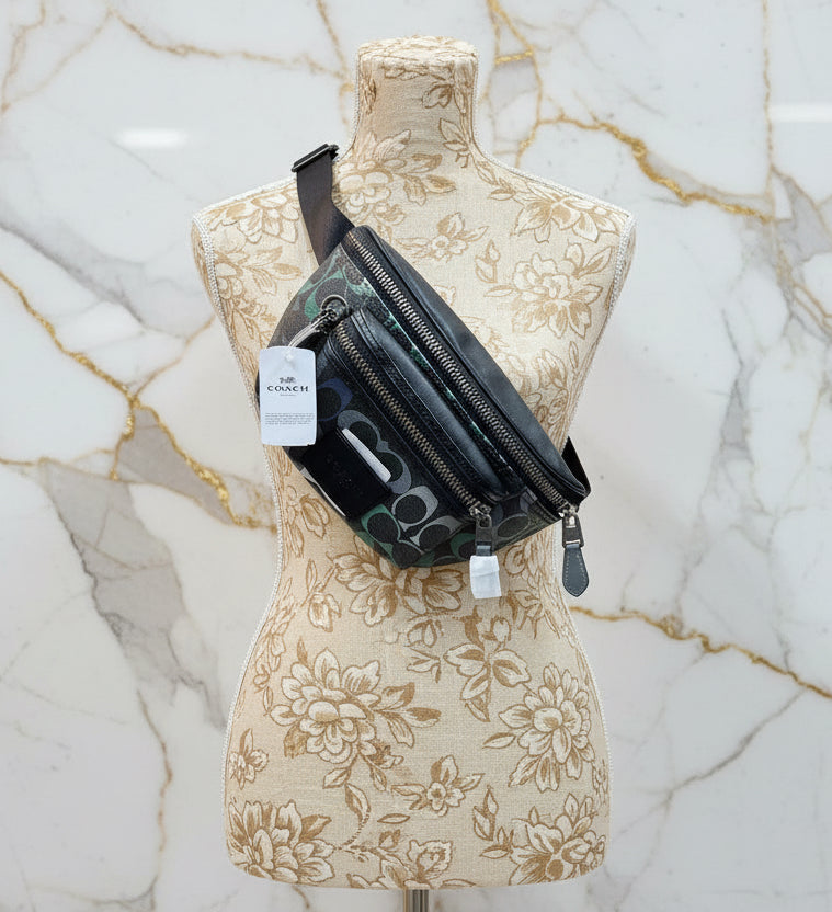 حقيبة خصر/حقيبة صدر من كوتش ويستواي - أخضر جرافيتي