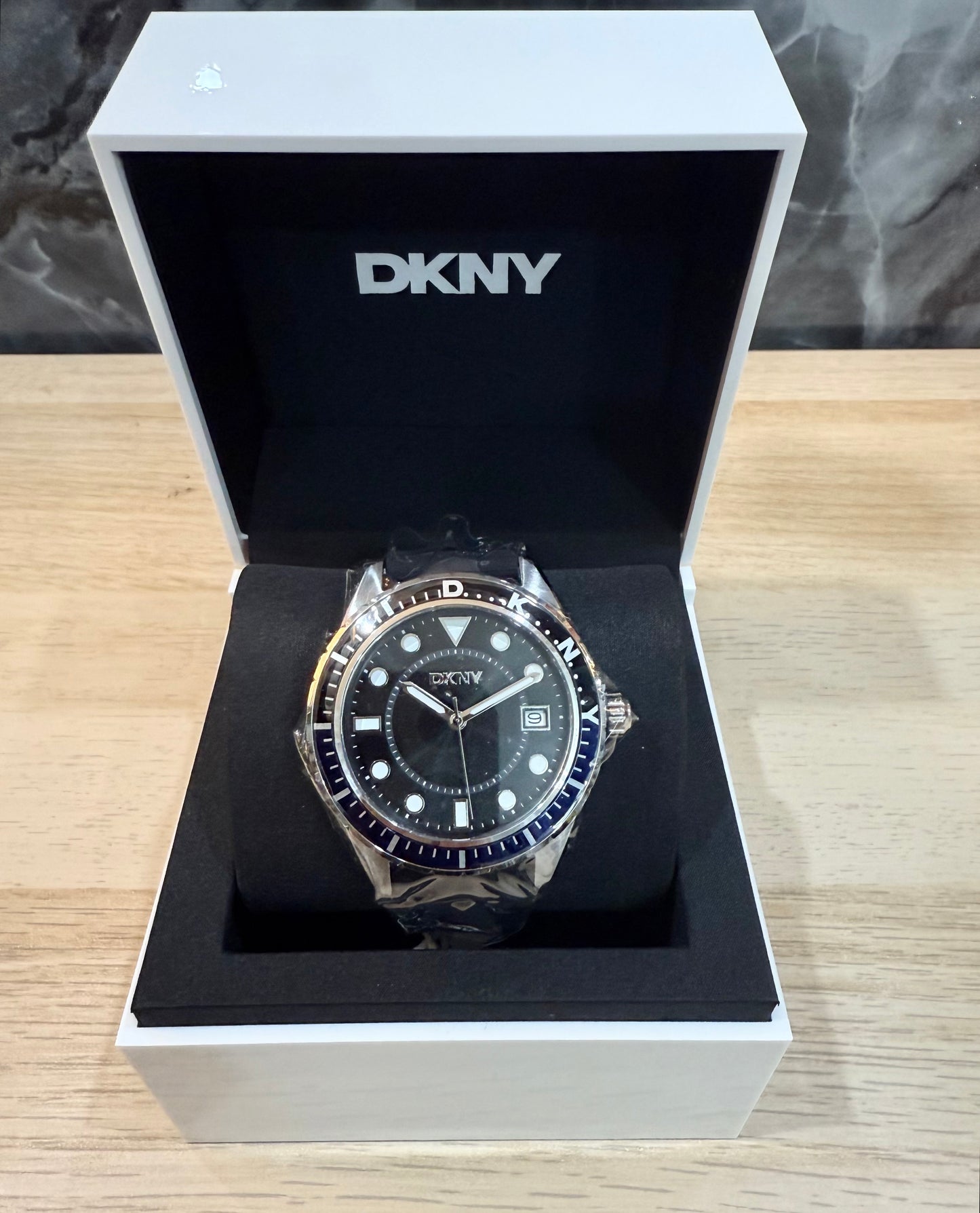 DKNY SPORTS WATCH FOR MEN