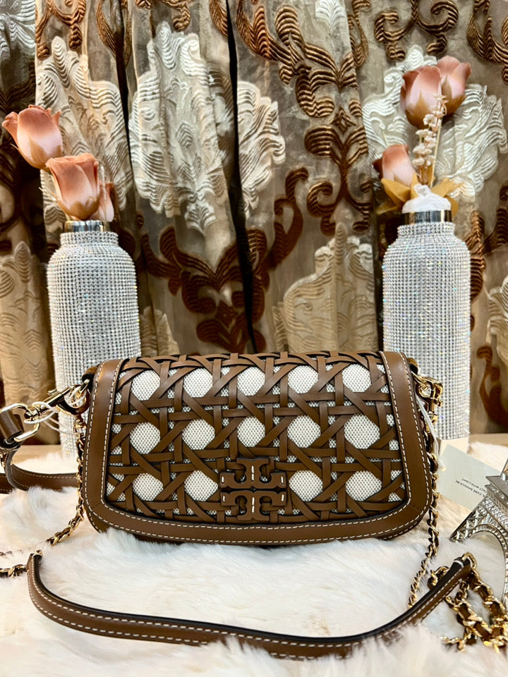 TORY BURCH BRITTEN  BASKET WEAVE CONVERTIBLE CRISSBODY/SHOULDER BAG - MOOSE COLOR