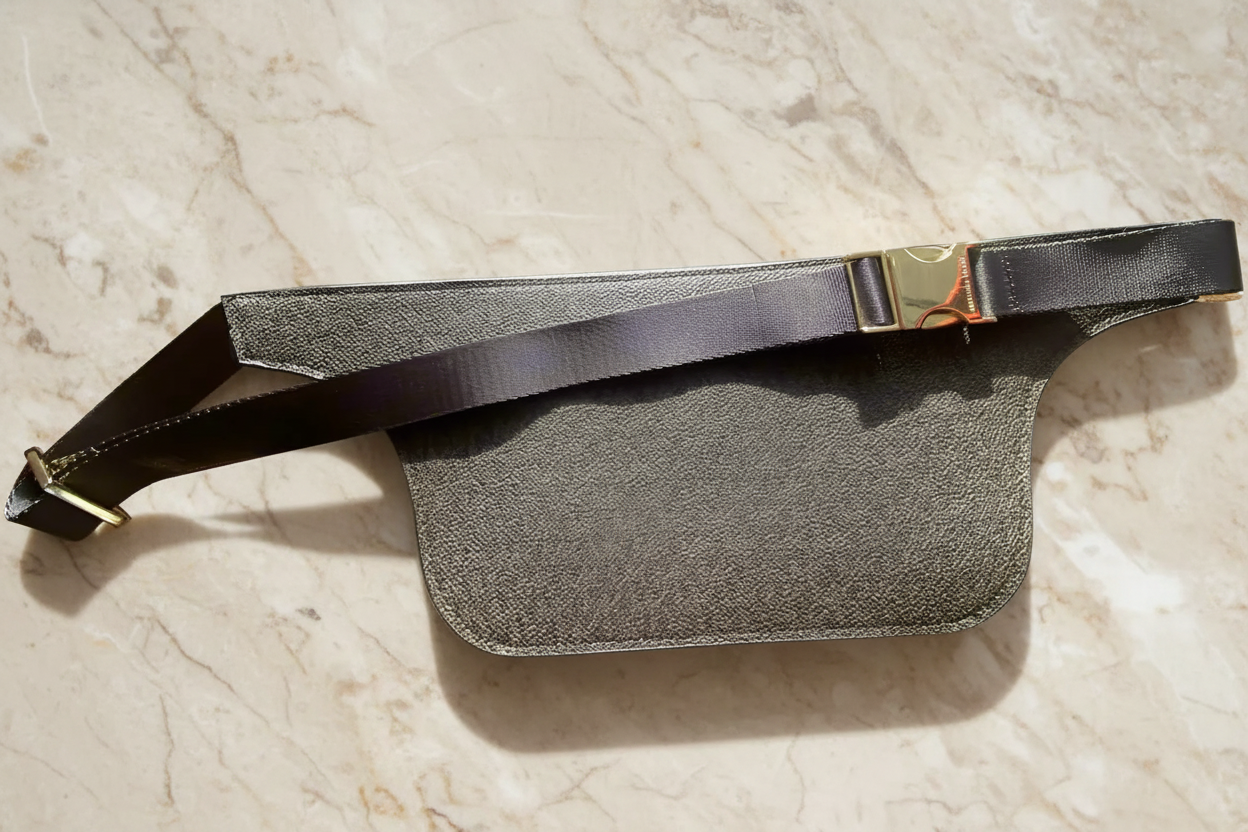 MICHAEL KORS FANNY PACK LOGO SLIM