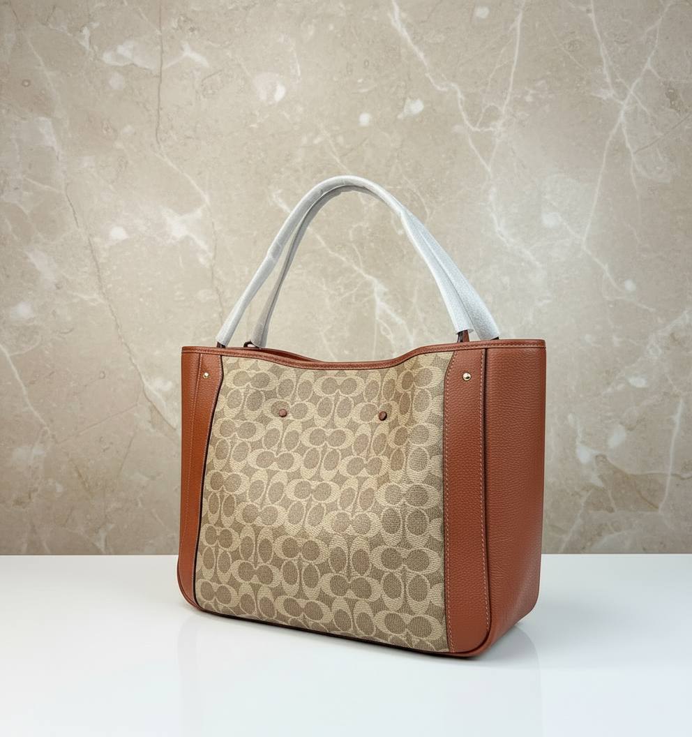 حقيبة كوتش ألانا بسحاب من قماش مميز - لون بني صدئ