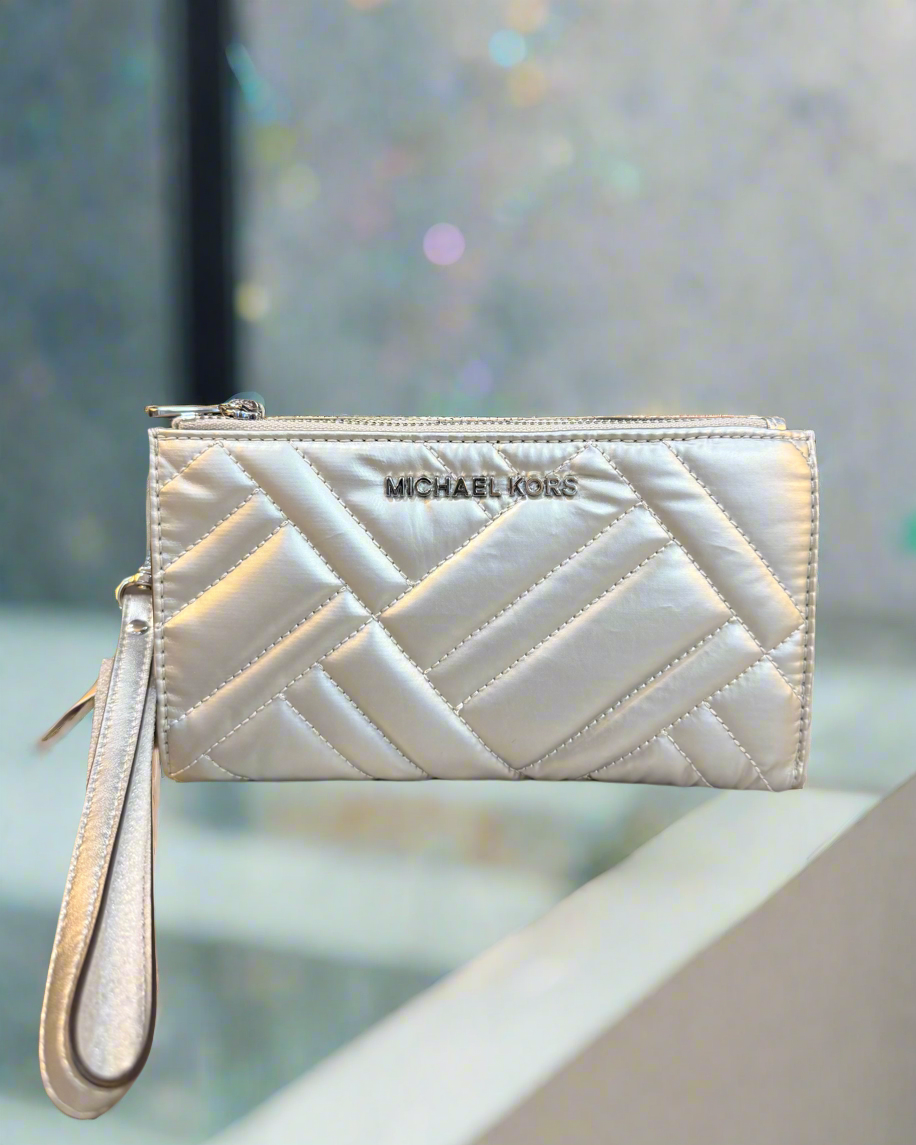 MICHAEL KORS LARGE DOUBLE ZIP BIFOLD MOBILE WRISTLET WALLET