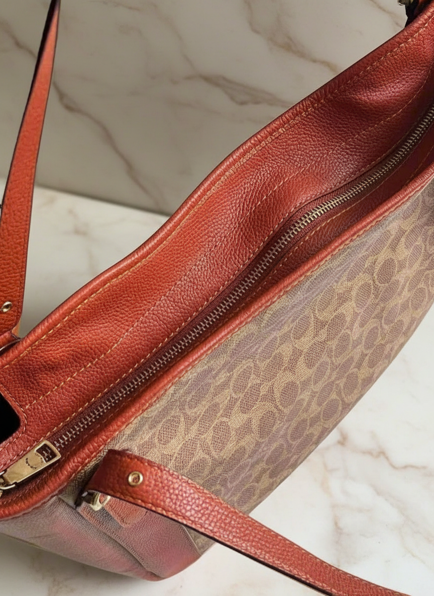 COACH ALANA ZIP TOTE IN SIGNATURE CANVAS - TAN RUST
