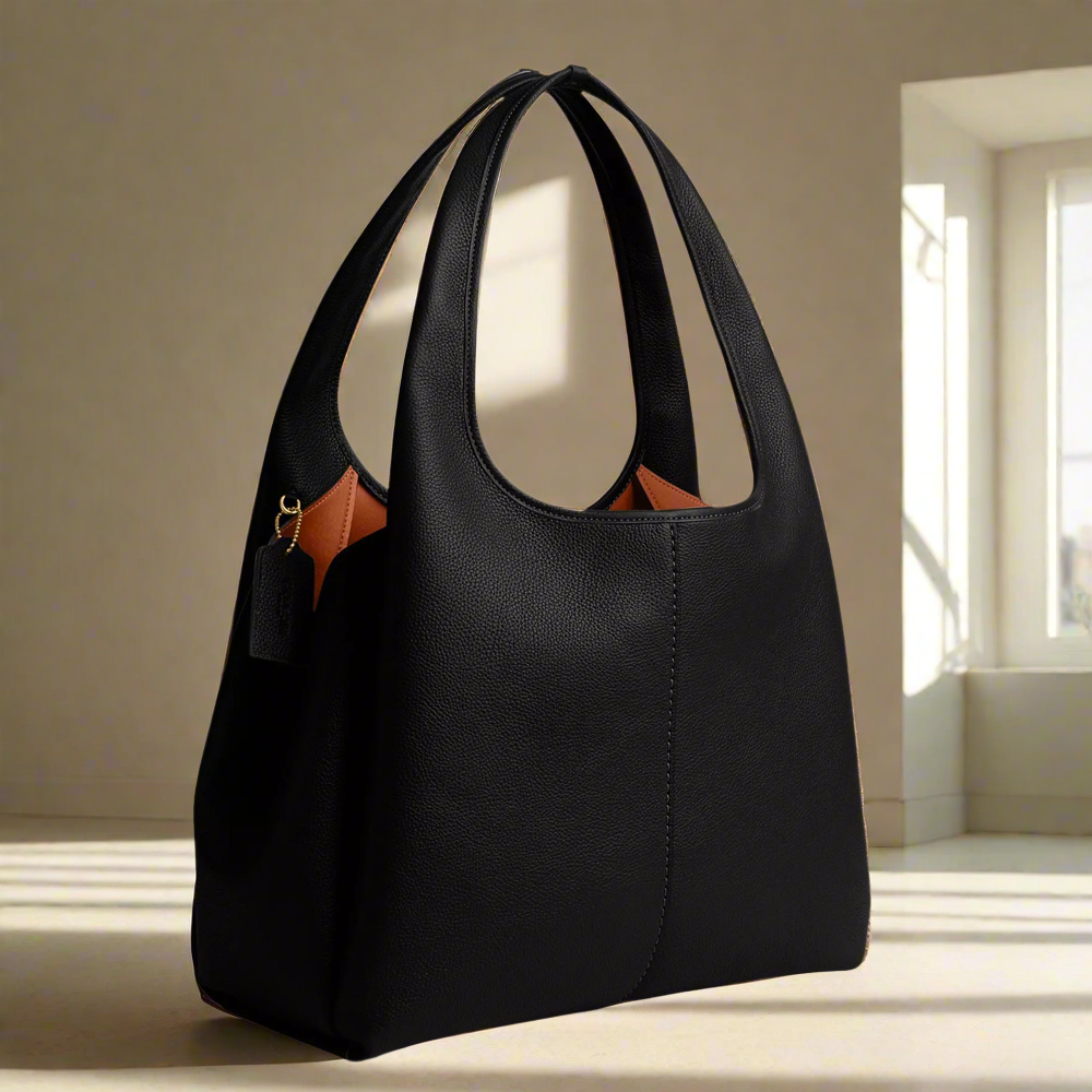 COACH LANA 23 LOGO PLAQUE - BLACK