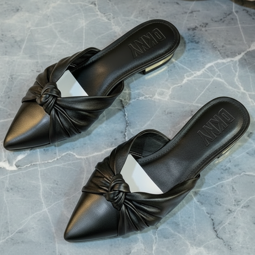 DKNY FLAT SHOES - BLACK
