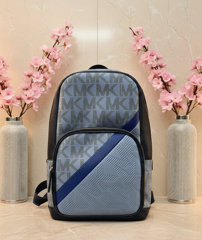 MICHAEL KORS COOPER COMMUTER SLINGPACK CHAMBRAY