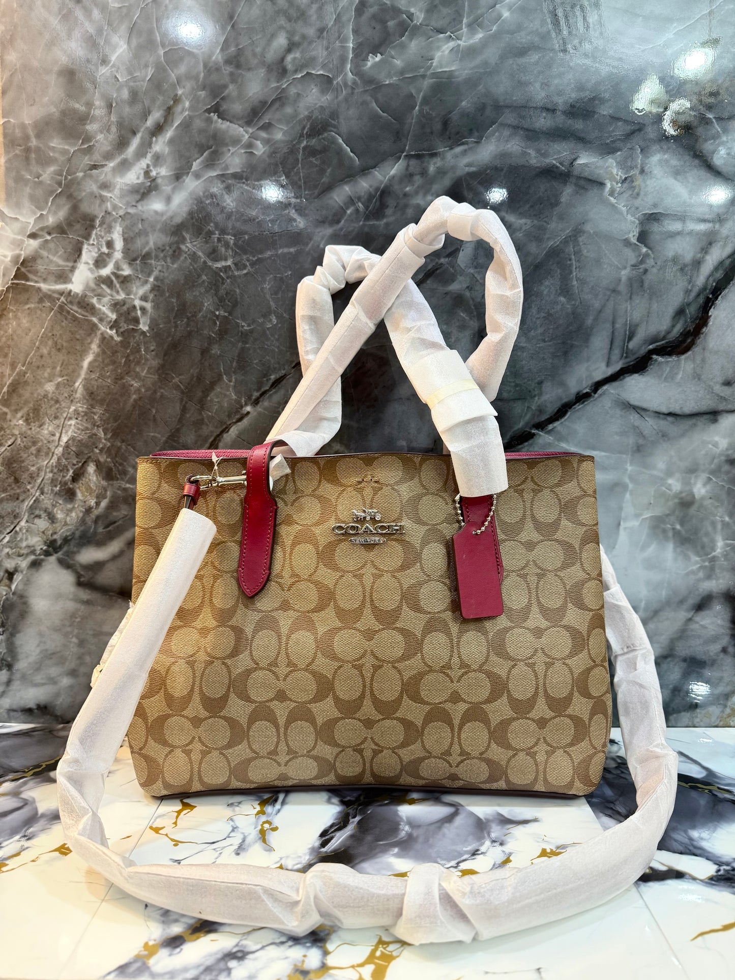 COACH AVENUE CARRYALL IN SIGNATURE BROWN/PINK