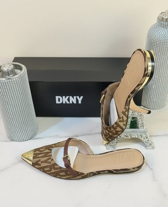 DKNY FLAT SHOES