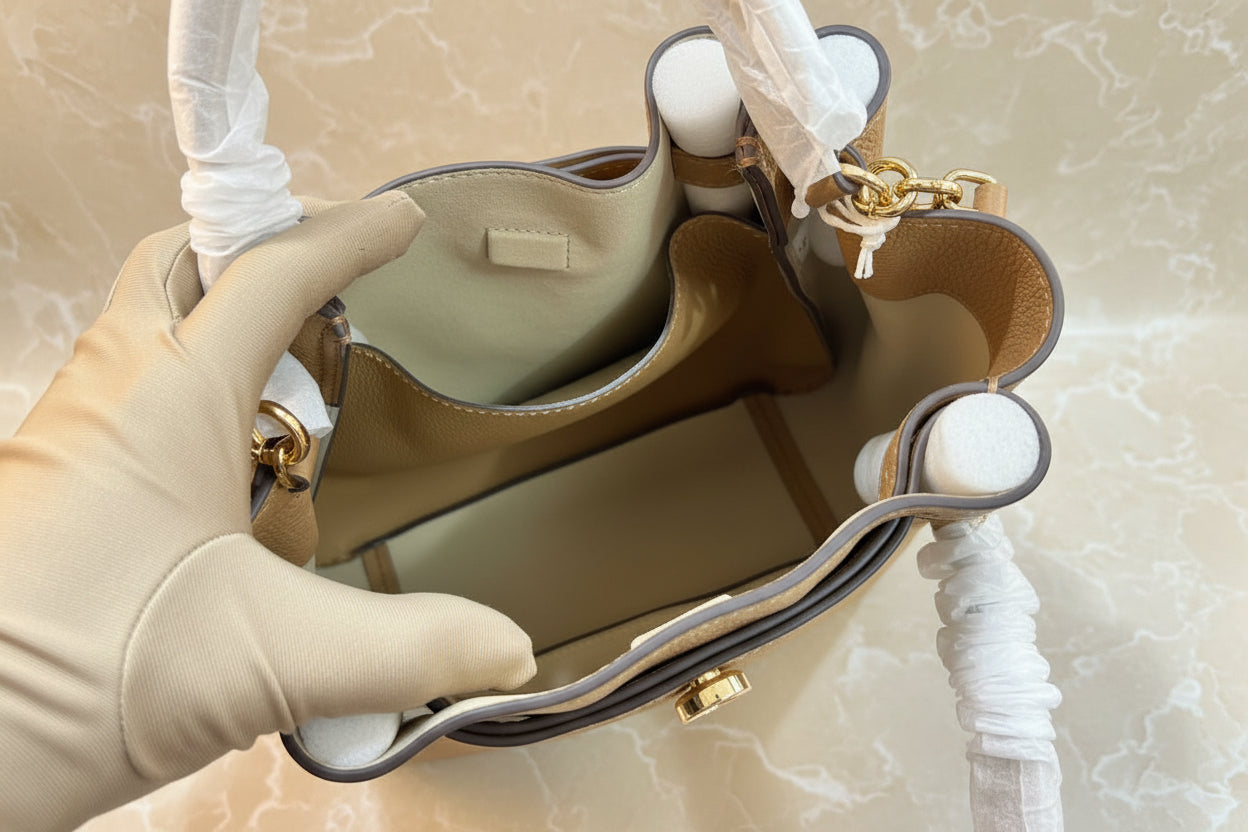 SALE!!! WITH CREASE IN FRONT DUE TO CARGO HANDLING - TORY BURCH SMALL ROMY BUCKET - BROWN