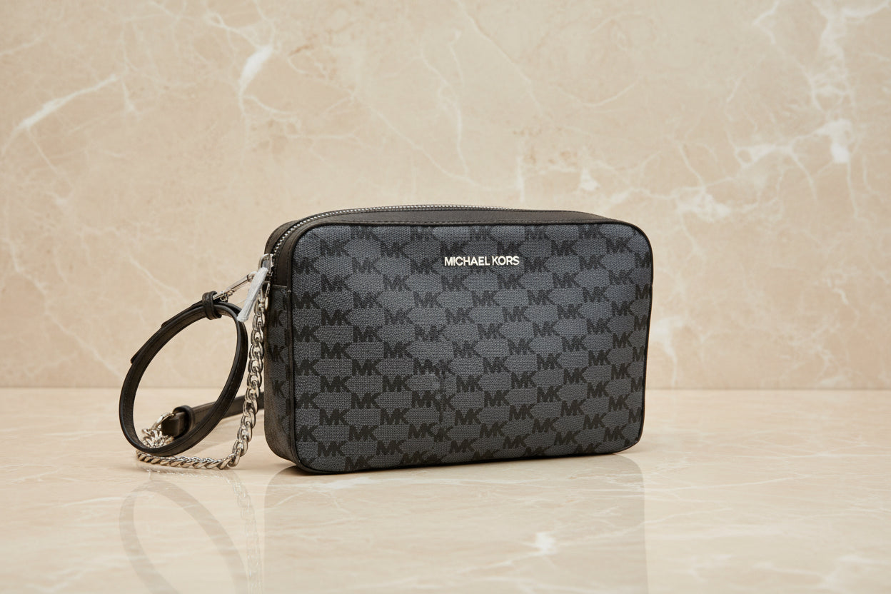MICHAEL KORS EW JET SET CAMERA BAG MONOGRAM BLACK-GREY - PVC LEATHER ( BOUTIQUE STORE )