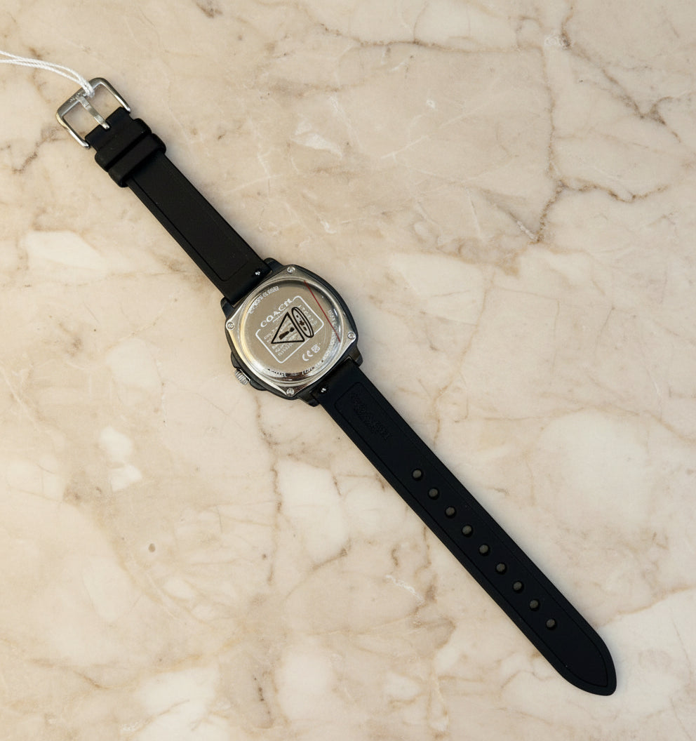 ساعة كوتش كيت التناظرية للنساء