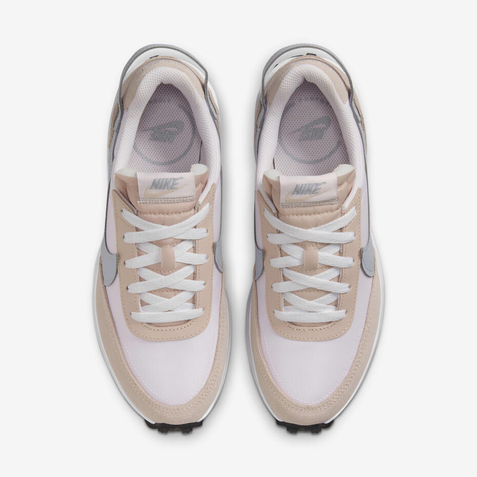 NIKE WAFFLE DEBUT WOMEN’S SHOES - SIZE: US 8.5/EURO 40/25.5CM
