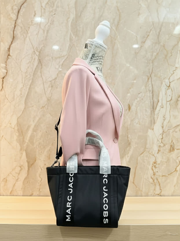 MARC JACOBS SMALL NYLON ZIP TOTE