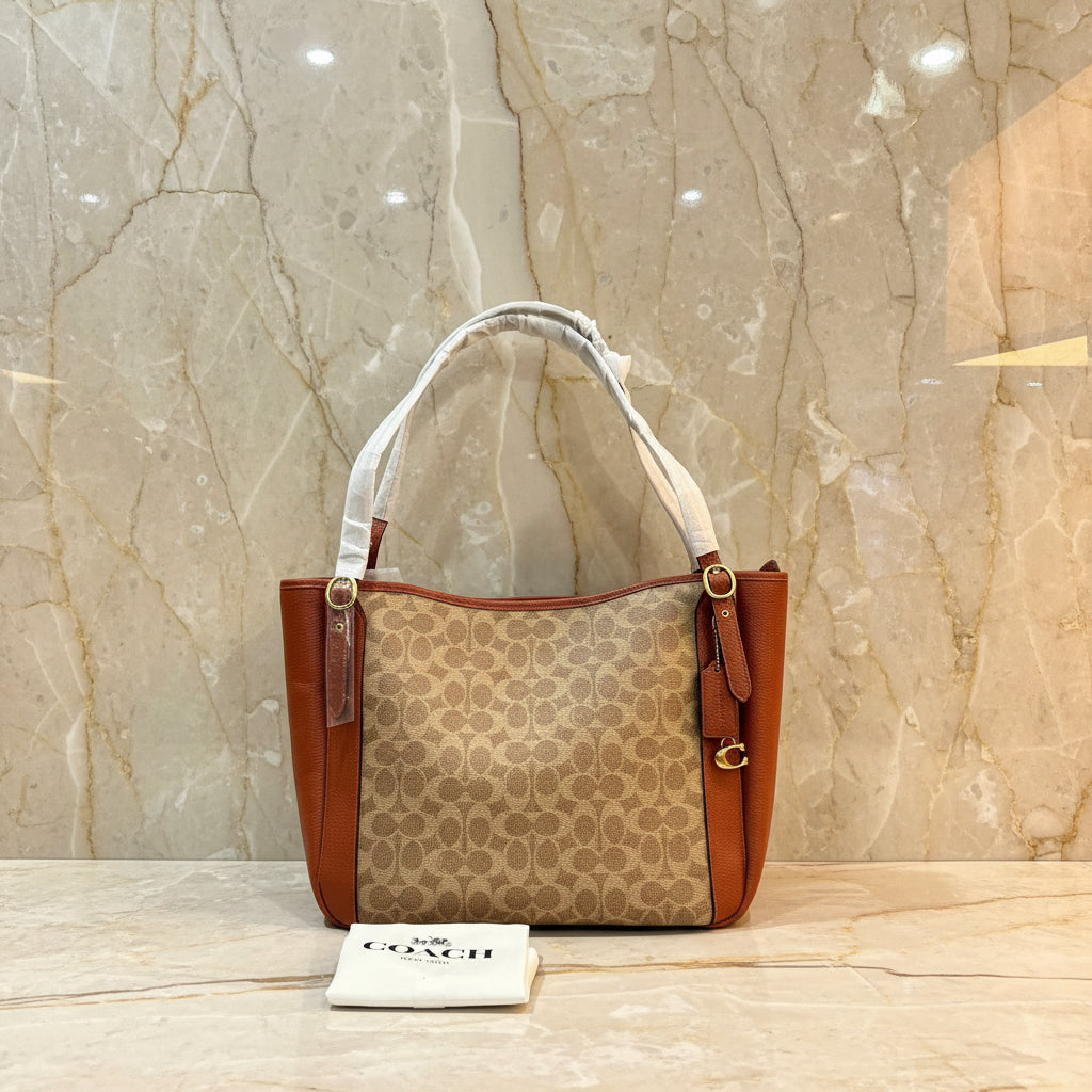 COACH ALANA ZIP TOTE IN SIGNATURE CANVAS - TAN RUST