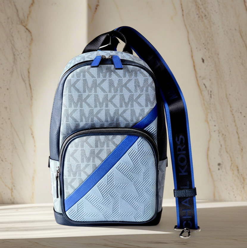 MICHAEL KORS COOPER COMMUTER SLINGPACK CHAMBRAY