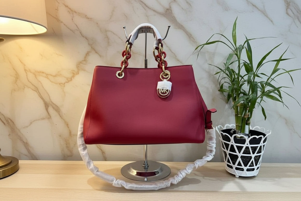 MICHAEL KORS CYNTHIA SATCHEL - SAFFIANO LEATHER -  RED - MEDIUM