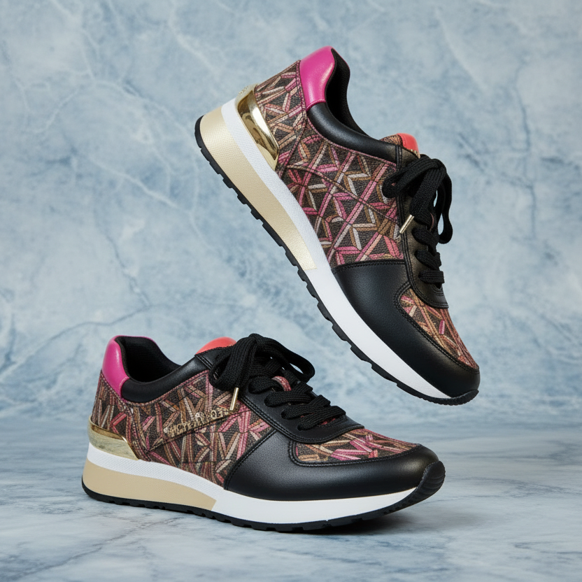 MICHAEL KORS TRAINER SHOES SIZE 5.5 CAN FIT TO SIZE 5