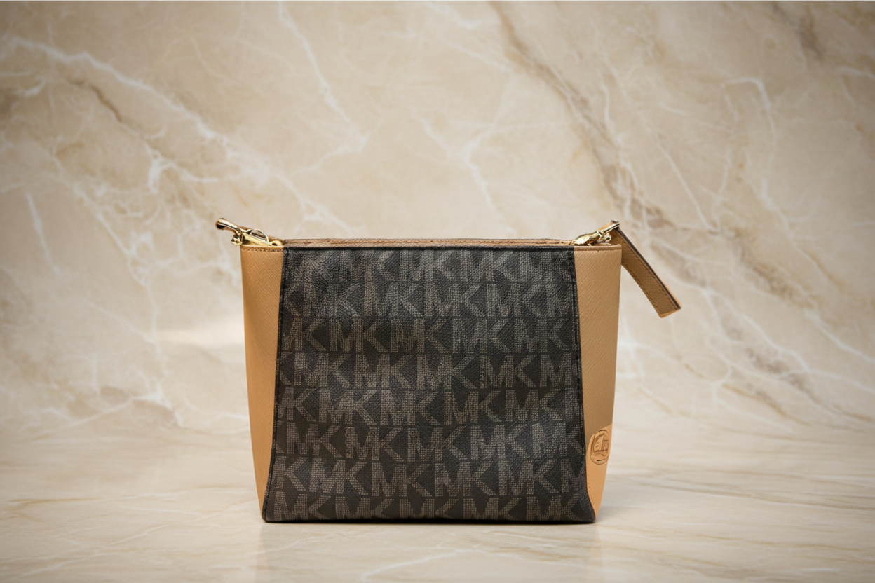 MICHAEL KORS TOP ZIP HAMILTON TRAVELLER MESSENGER BAG SMALL - SIG BROWN