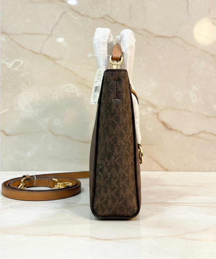 MICHAEL KORS SINCLAIR XS SIGNATURE LOGO CROSSBODY BAG - BROWN/ACORN ( RETAIL ITEM ) NO DUSTBAG/NO PAPERBAG