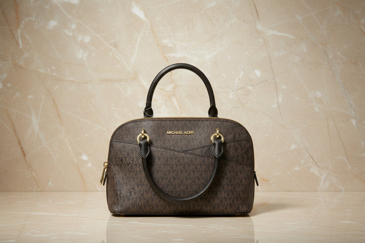 SALE‼️‼️ NO HANG TAG LOGO & MISSING PRICE TAG - MICHAEL KORS CINDY DOME MEDIUM IN SIGNATURE BLACK BROWN