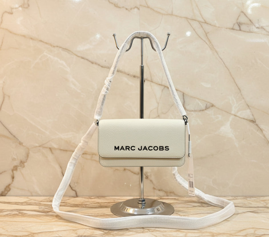 MARC JACOBS 3 IN 1 SHOULDER BAG/CROSSBODY/CLUTCH - MARSMALLOW COLOR