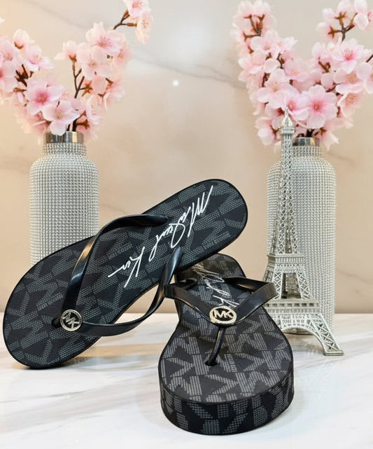 شباشب مايكل كورس