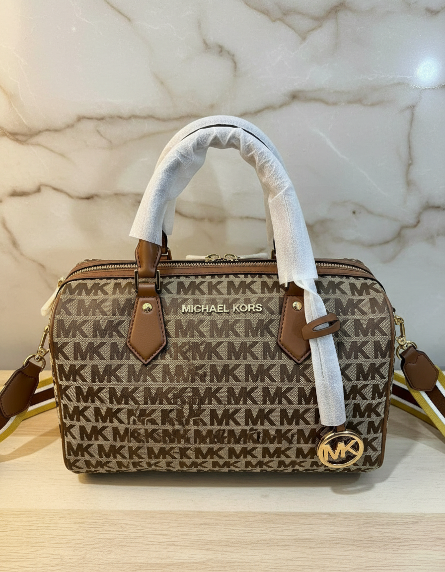 BUNDLE ‼️ MICHAEL KORS BEDFORD DUFFLE LARGE IN SIGNATURE JACQUARD & MEDIUM BIFOLD CORNER ZIP WALLETS