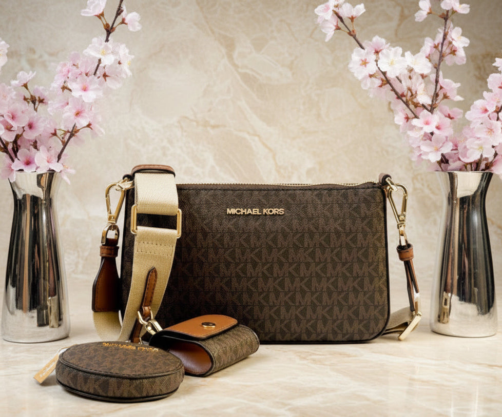 MICHAEL KORS JET SET SIGNATURE LOGO BROWN WITH ATTACH