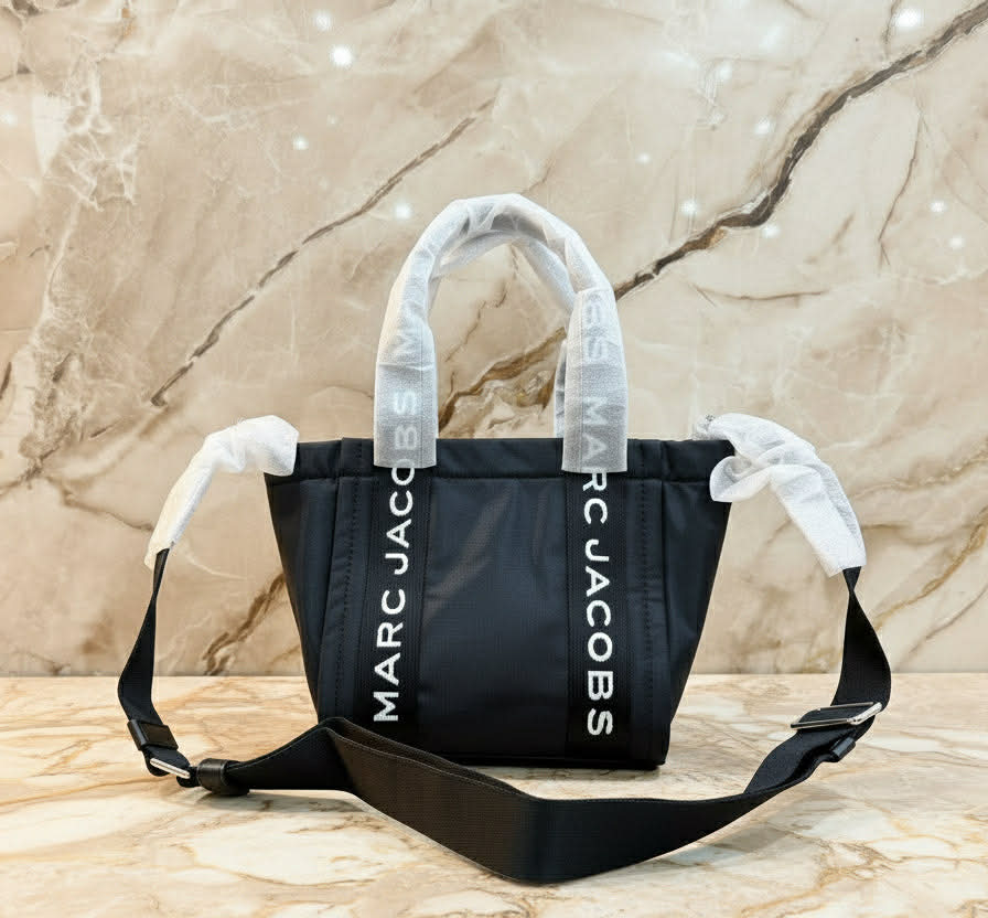 MARC JACOBS SMALL NYLON ZIP TOTE