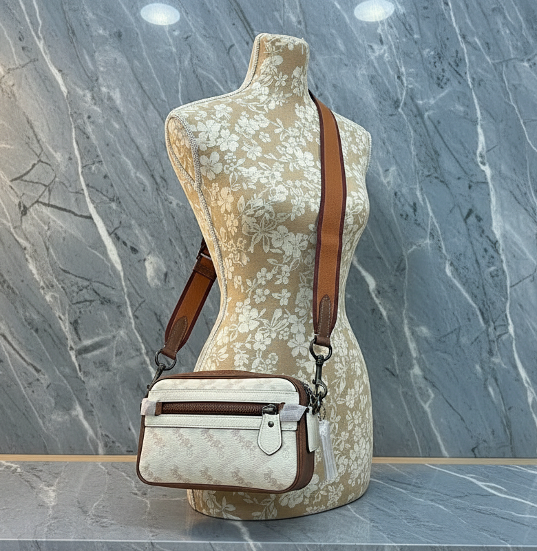 COACH ACADEMY CROSSBODY WITH HORSE & CARRIAGE PRINT