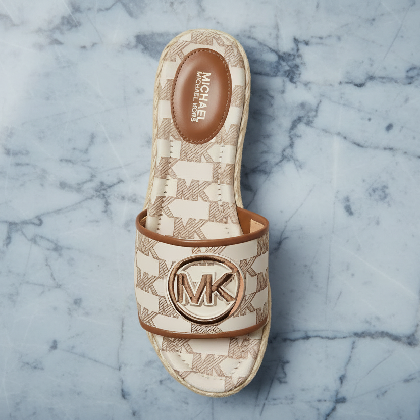MICHAEL KORS INDIRA WEDGE - JACQUARD BEIGE SIZE 6 CAN FIT TO SIZE 6.5