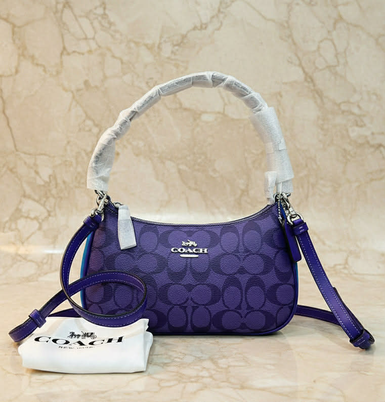 COACH TERI SHOULDER BAG/CROSSBODY BAG - IN SIGNATURE CANVAS PURPLE BLOCKED COLOR