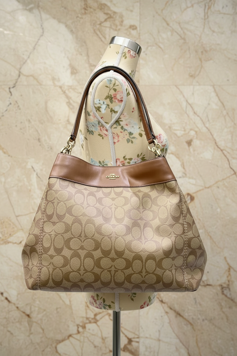 SALE‼️‼️‼️COACH LEXY SHOULDER BAG IN SIGNATURE KHAKI/SADDLE
