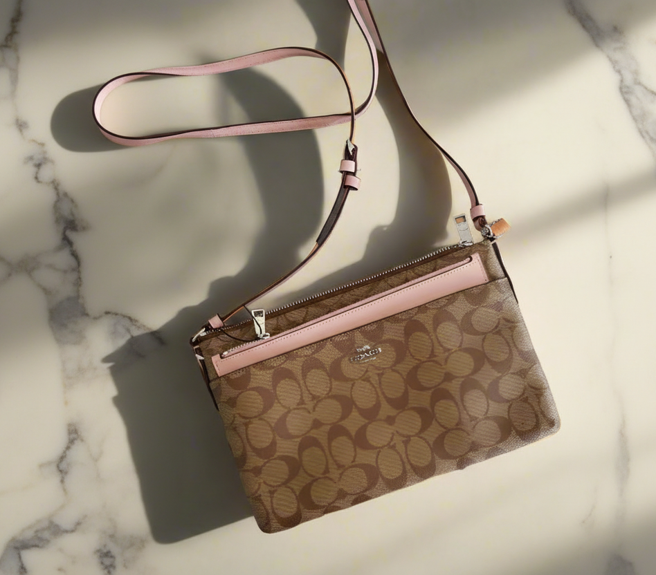 SALE‼️ COACH EAST WEST CROSSBODY WITH POP-UP POUCH KHAKI-PINK - WITH FLAWS/PEELED OFF/SCALED FROM THE CREED INSIDE, SEE PHOTO