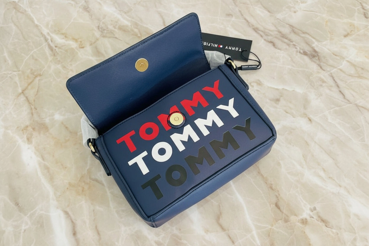 TOMMY HILFIGER FLAP CROSSBODY