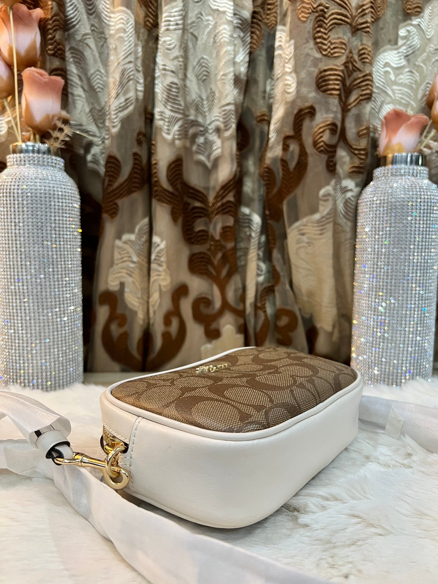 COACH 2 in 1 CONVERTIBLE CROSSBODY/BELTBAG ( 1 CROSSBODY STRAP ONLY ) IN SIGNATURE KHAKI/IVORY