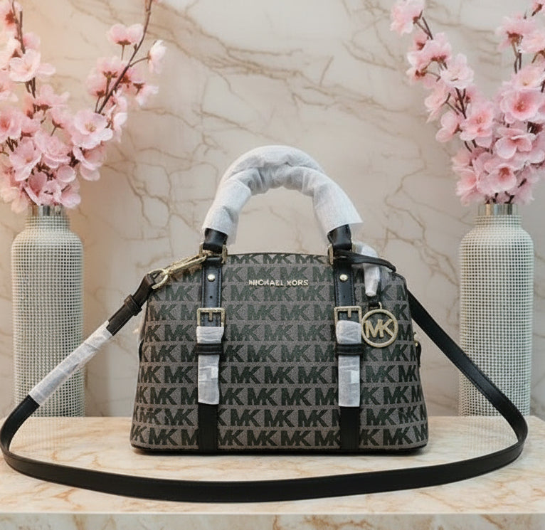 MICHAEL KORS GINGER SIGNATURE SMALL DUFFLE BAG - OLIVE GREEN