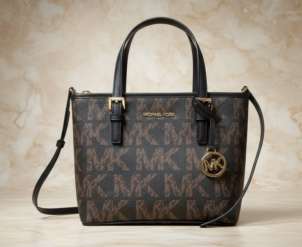 MICHAEL KORS JET SET TRAVEL ZIP TOTE XS LOGO BLACK BROWN COLOR