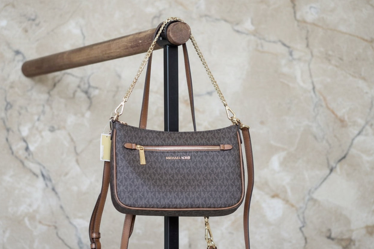 MICHAEL KORS JET SET LOGO CHAIN CROSSBODY SMALL IN SIGNATURE BROWN