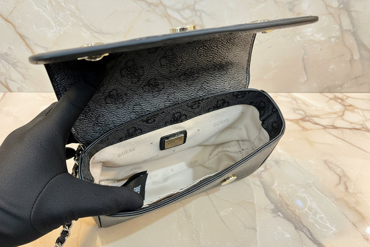 حقيبة كروس بودي صغيرة من GUESS MINI DIDI