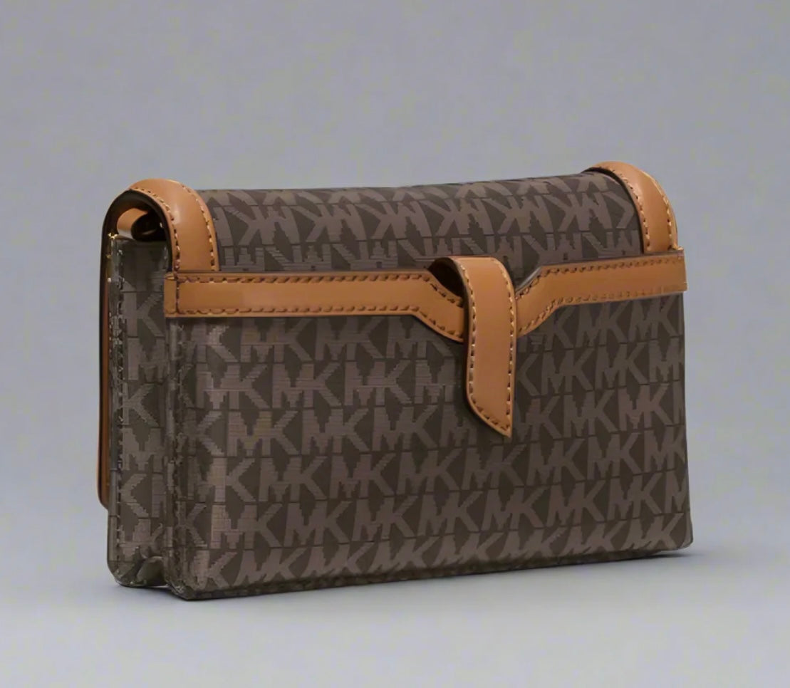 MICHAEL KORS JET SET LOGO SMARTPHONE CROSSBODY BAG- BROWN ACORN - WOVEN