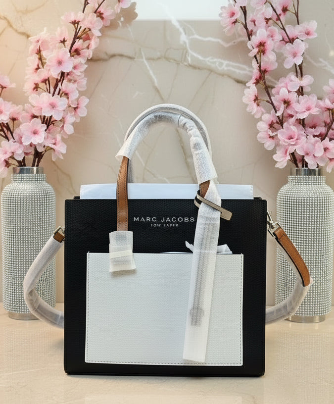 MARC JACOBS MINI GRIND
