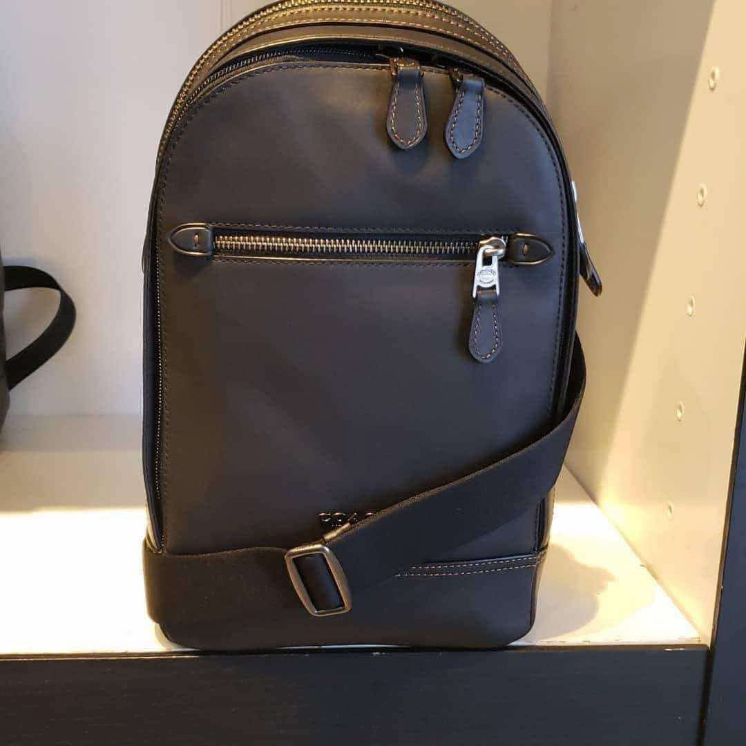 COACH GRAHAM SLINGPACK - BLACK LEATHER