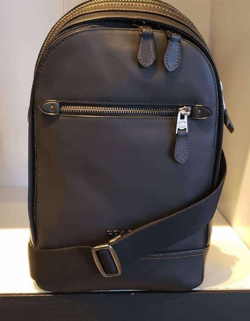 COACH GRAHAM SLINGPACK - BLACK LEATHER