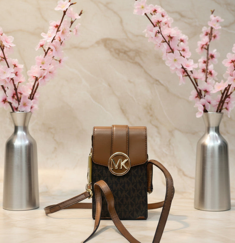 MICHAEL KORS CARMEN CROSSBODY