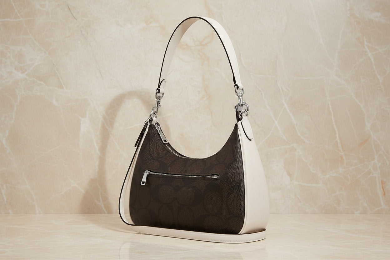 حقيبة كتف/حقيبة كروس بودي من كوتش سكريبت تيري هوبو - متوسطة الحجم